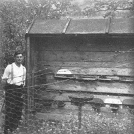 1935